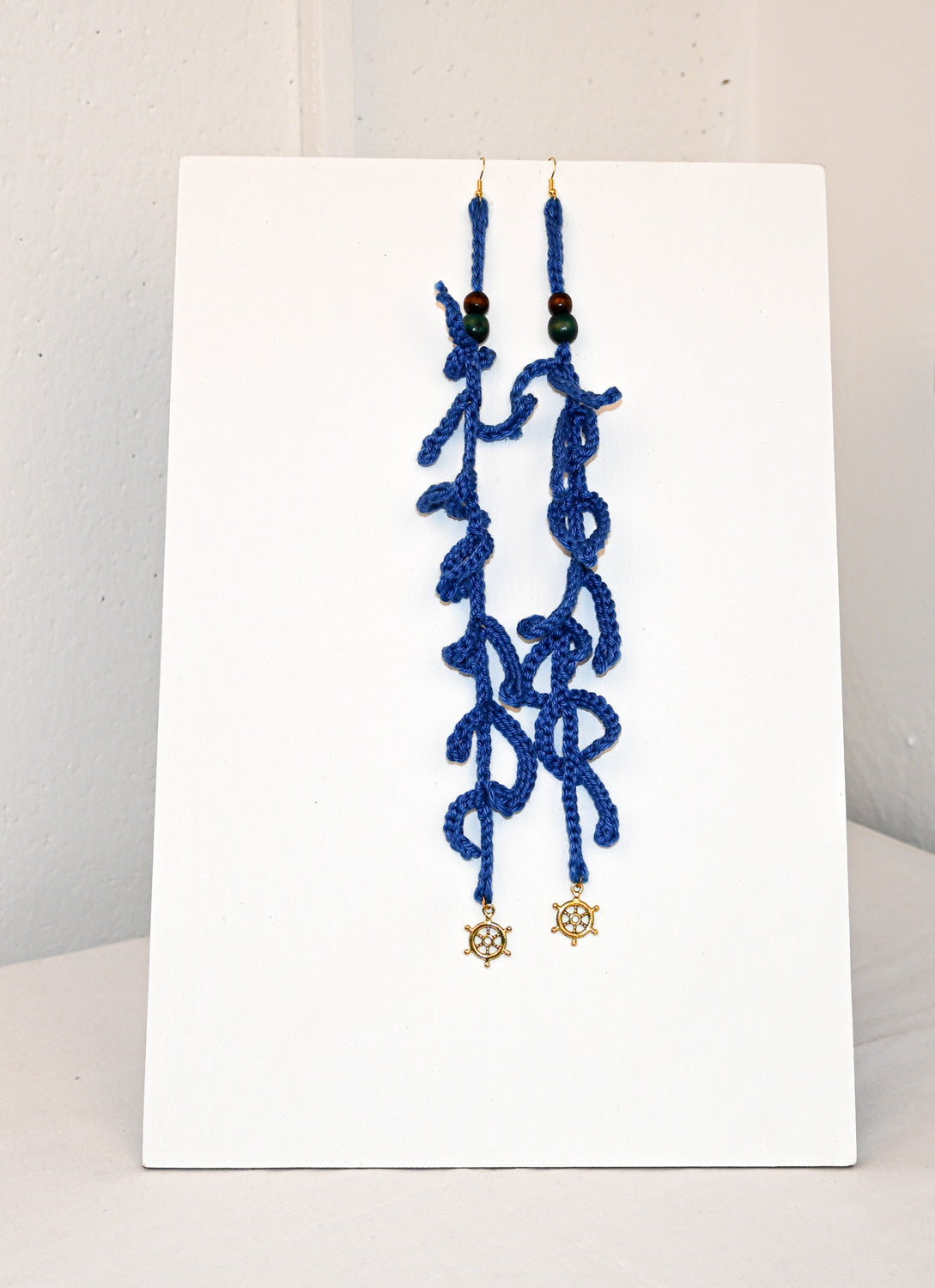 Blue earring - image 3