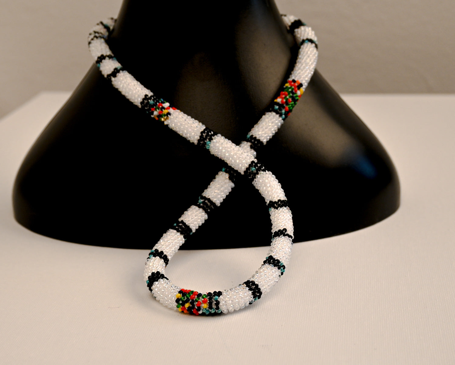 Crystal stripes necklace - image 2