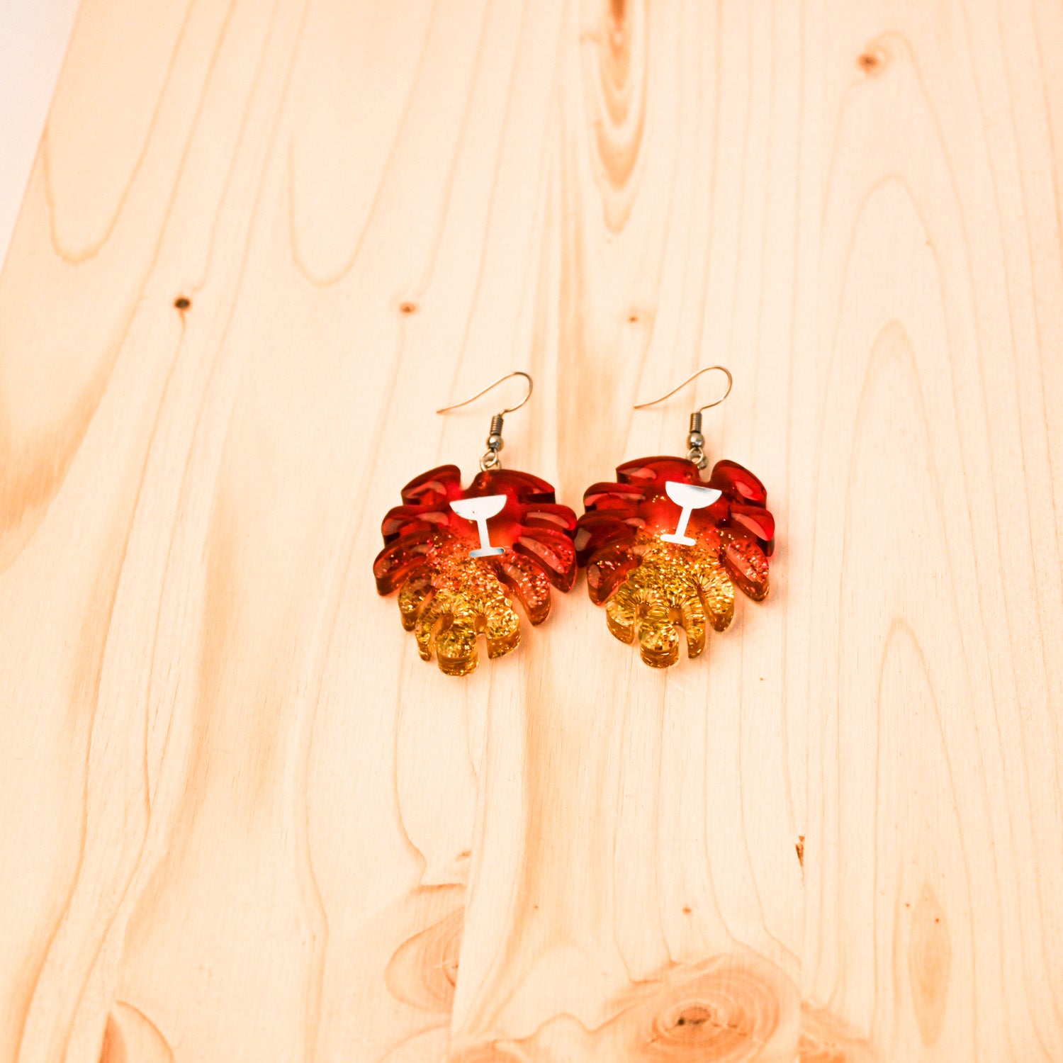 Leaf resin earring - image 3