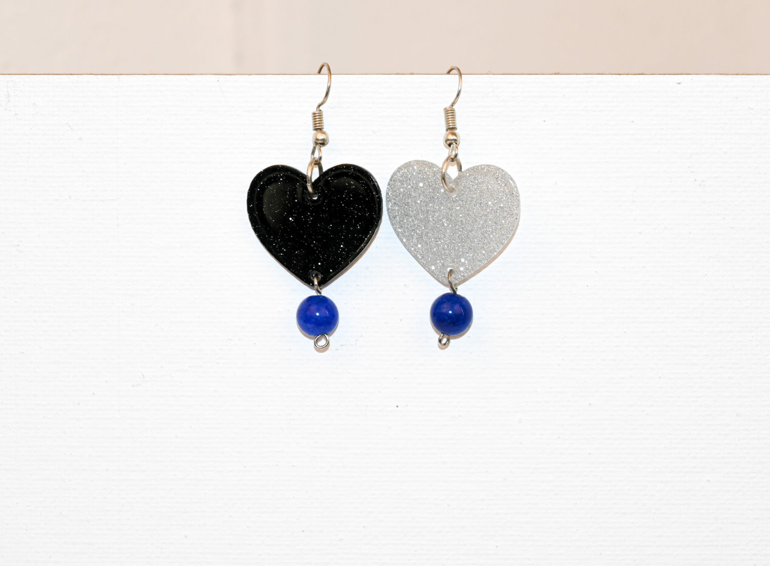 Love earrings - image 3