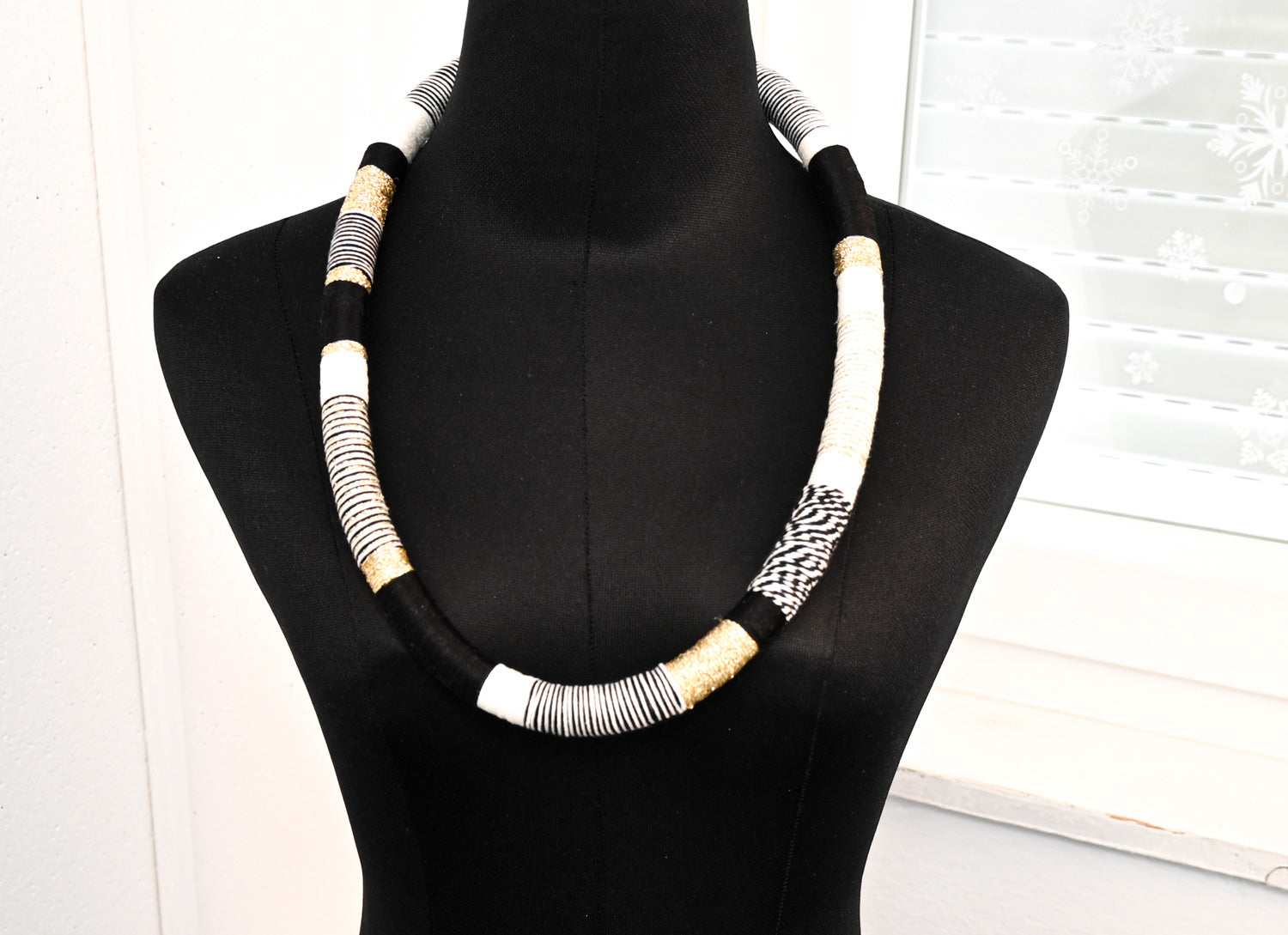 Rope necklace